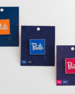 Pin metálico Pasto ciudad